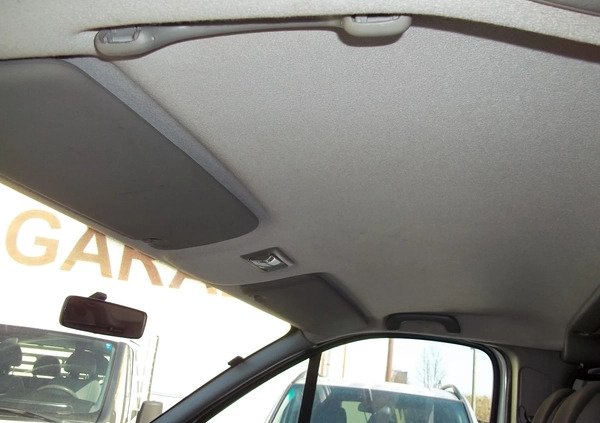 Opel Vivaro cena 28900 przebieg: 278000, rok produkcji 2007 z Kostrzyn nad Odrą małe 254